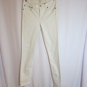 White Classic‎ Straight Leg Stretch Jeans